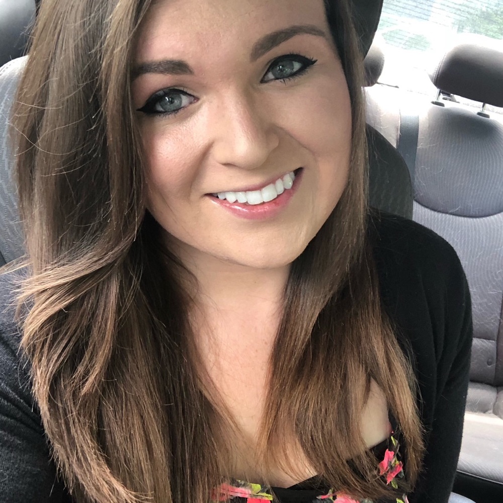 Meet your Posher, Talia